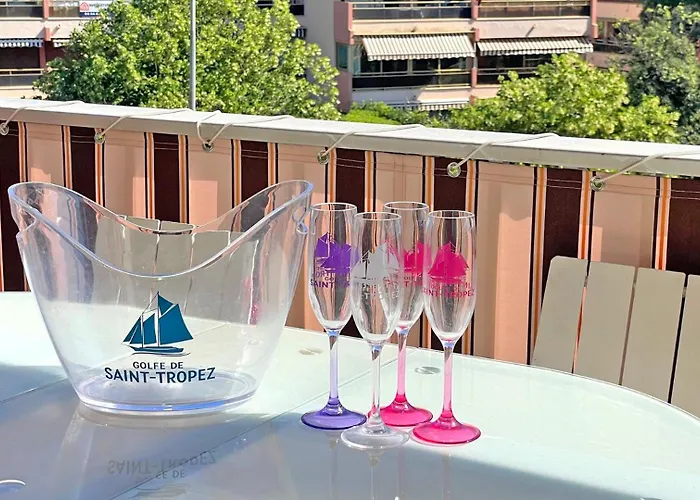 Апартаменти La Palmeraie Сент-Максім